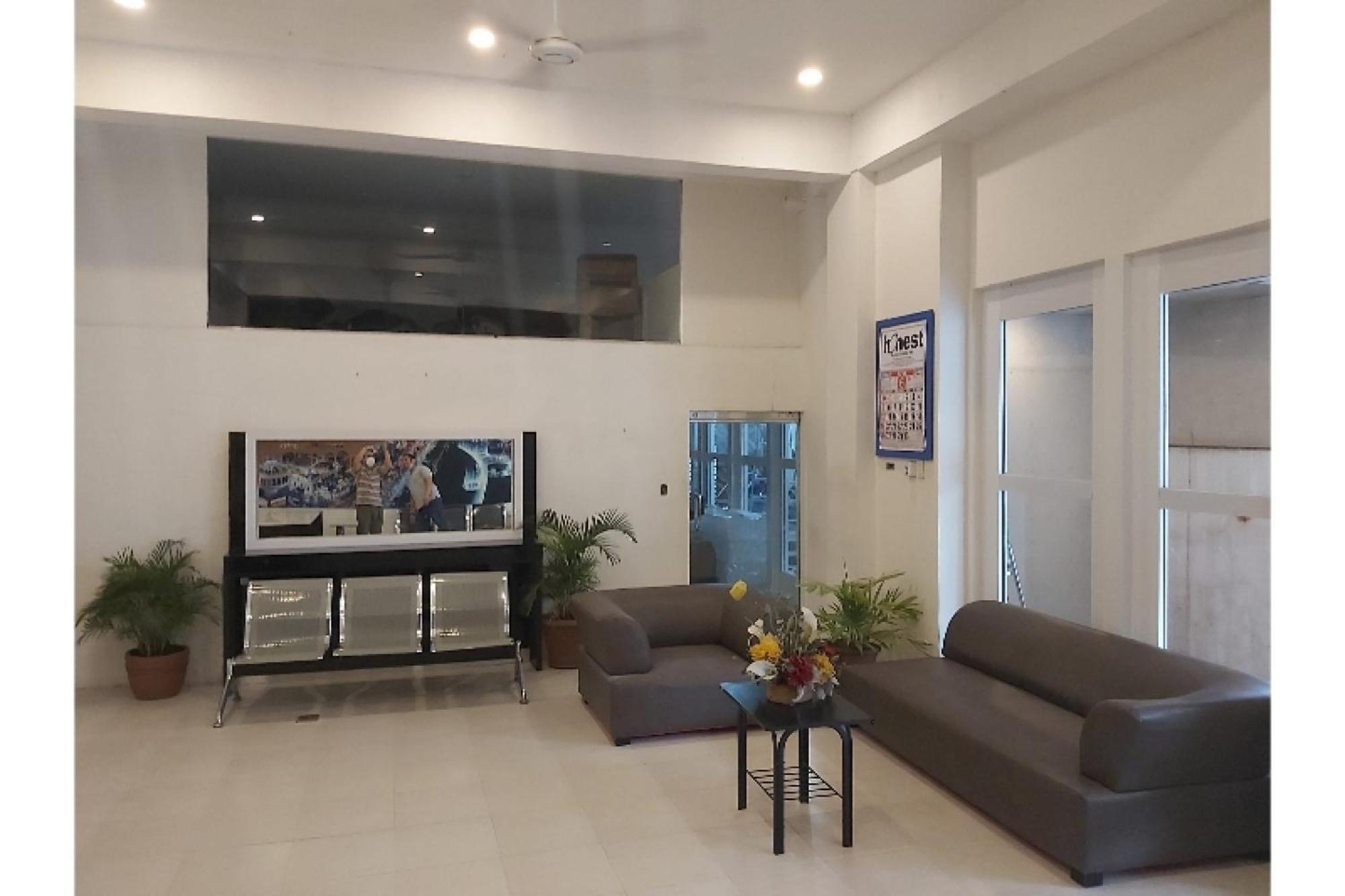 Nest Suites 奎松市 外观 照片